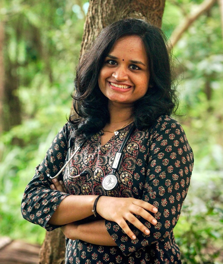 Dr Gayathri K